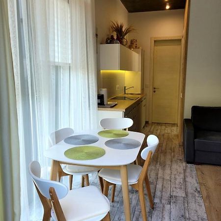 Su Terasa Jaukus Apartamentas, Tik Vienas Паланга Екстериор снимка