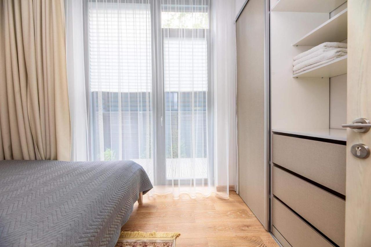 Su Terasa Jaukus Apartamentas, Tik Vienas Паланга Екстериор снимка