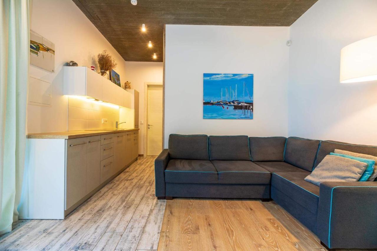 Su Terasa Jaukus Apartamentas, Tik Vienas Паланга Екстериор снимка